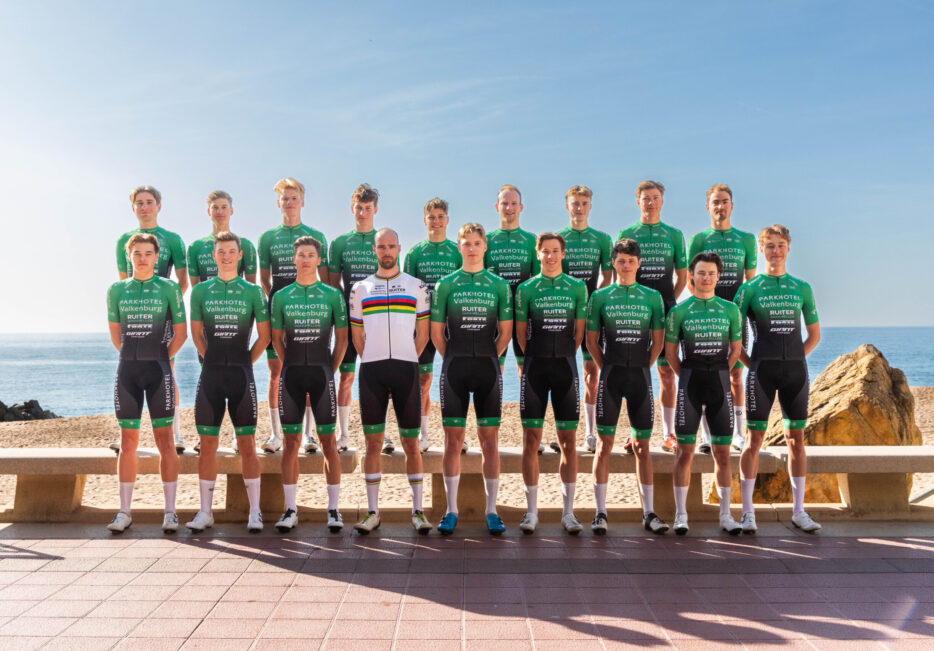 Ploegfoto parkhotel valkenburg continental team 2024